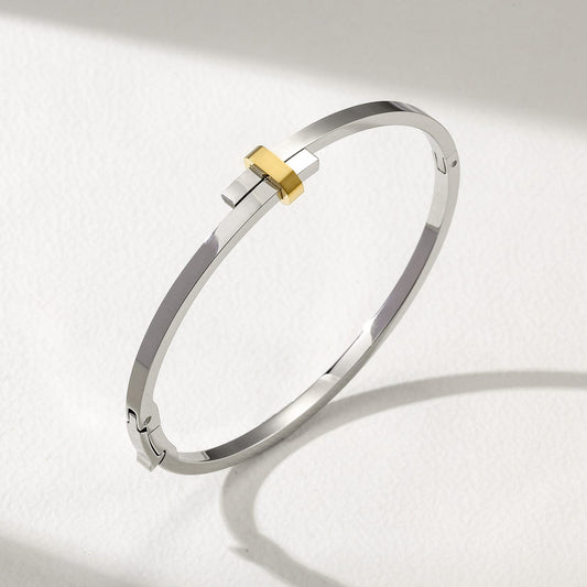 Axis Bangle