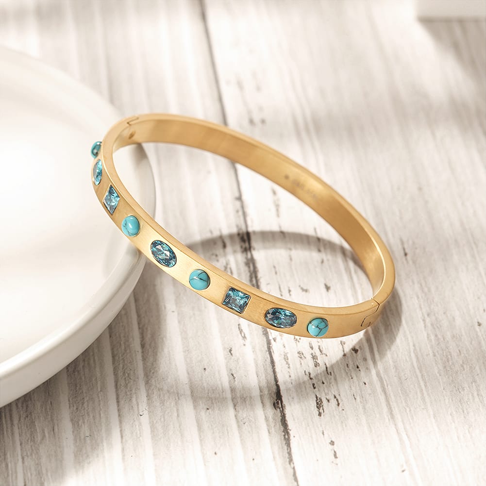 Royal Line Bangle