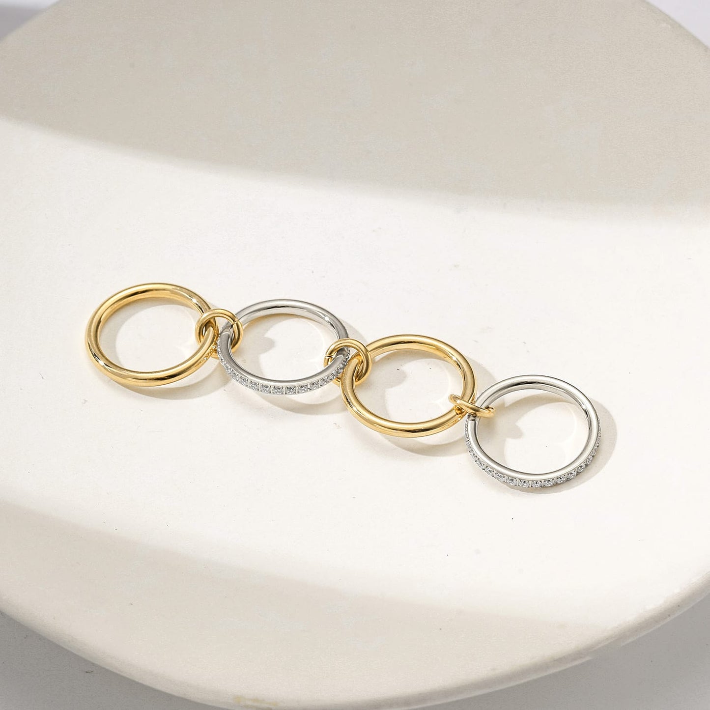 Interlocking Ring 4 Bands