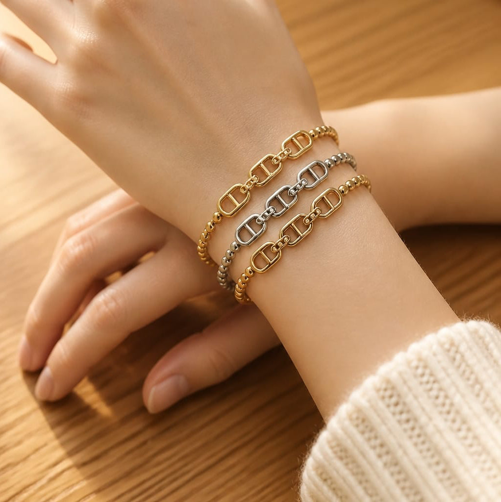Saddle Bangle