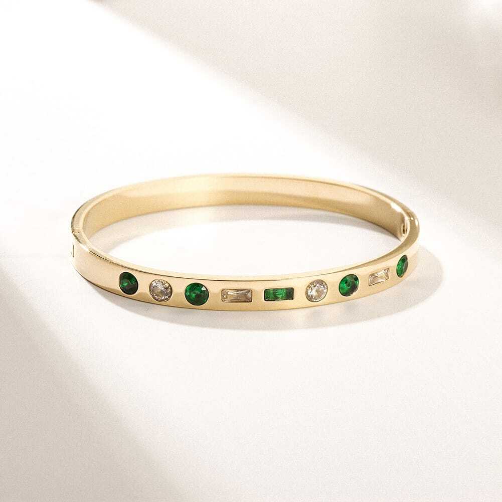 Royal Line Bangle