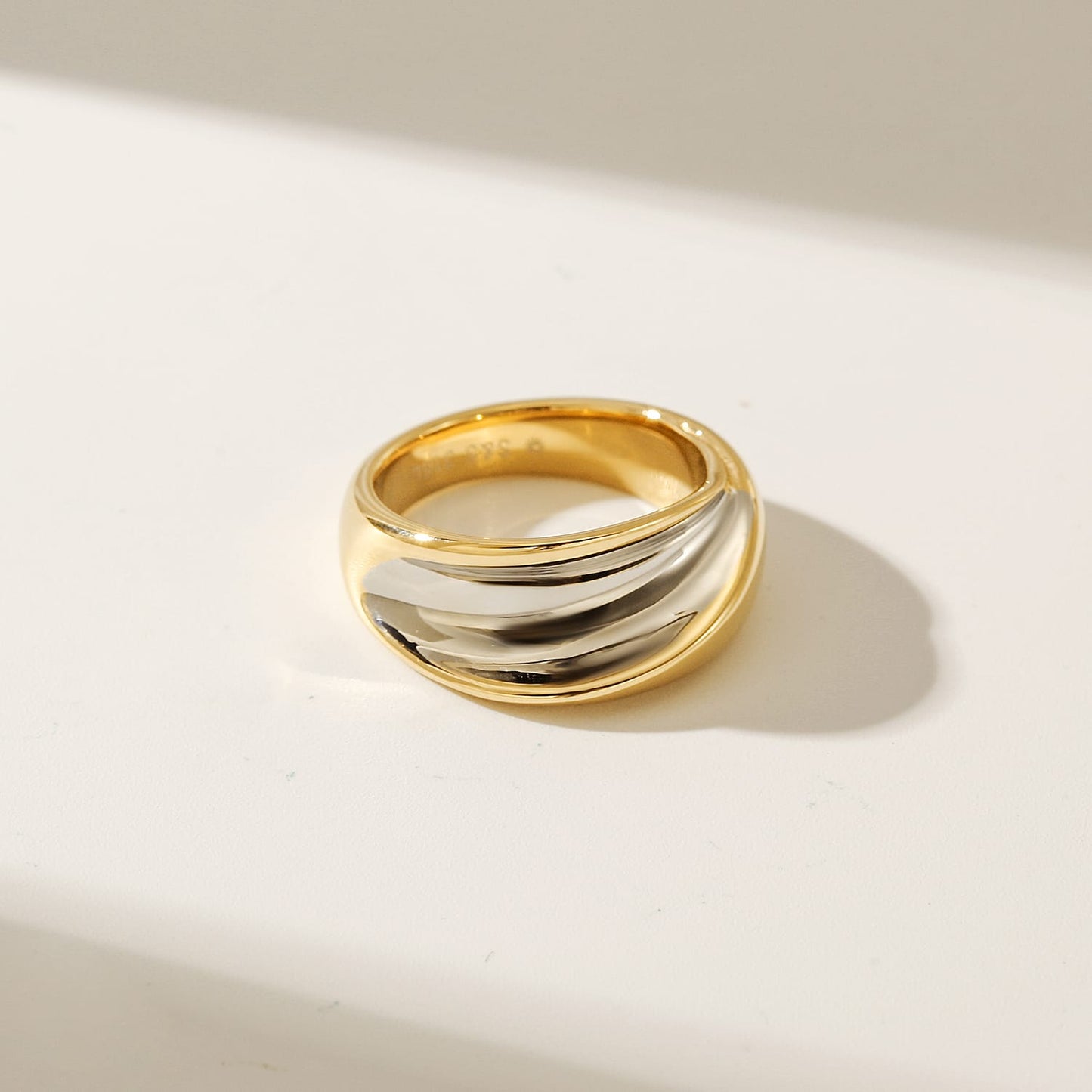 Noa Ring