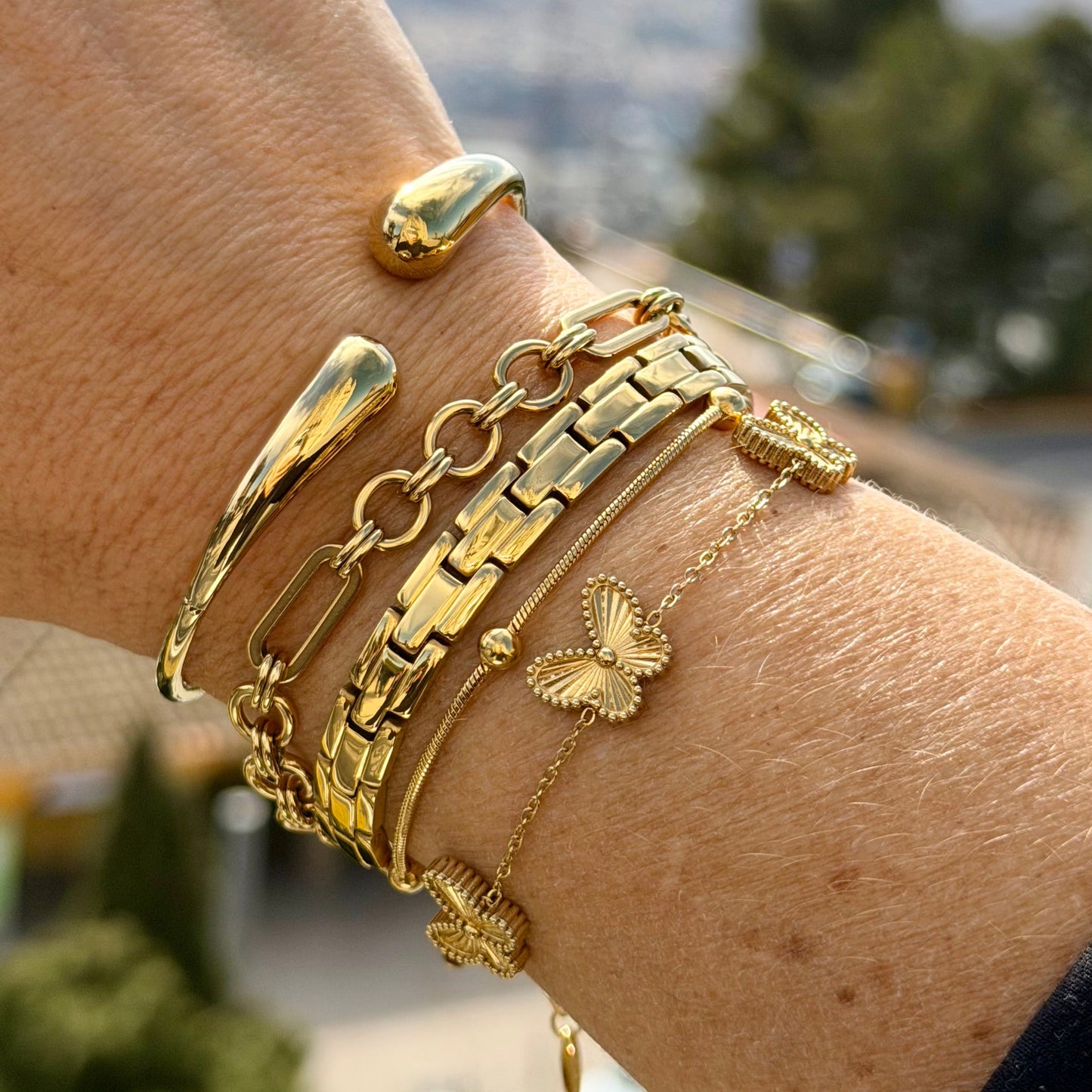 Aurora Drop Bangle