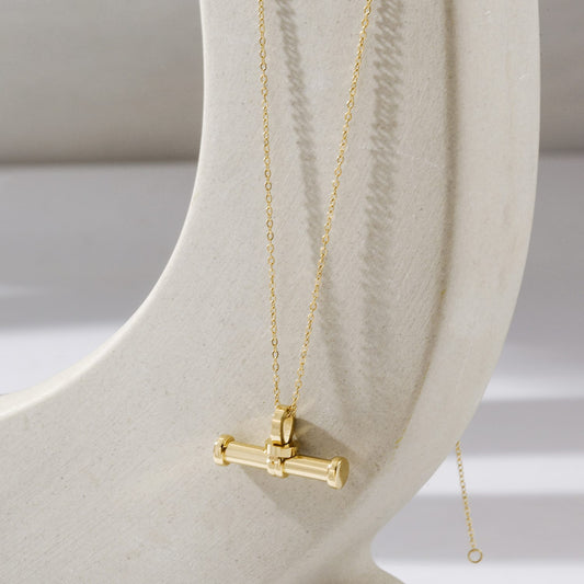 Toggle Bar Necklace