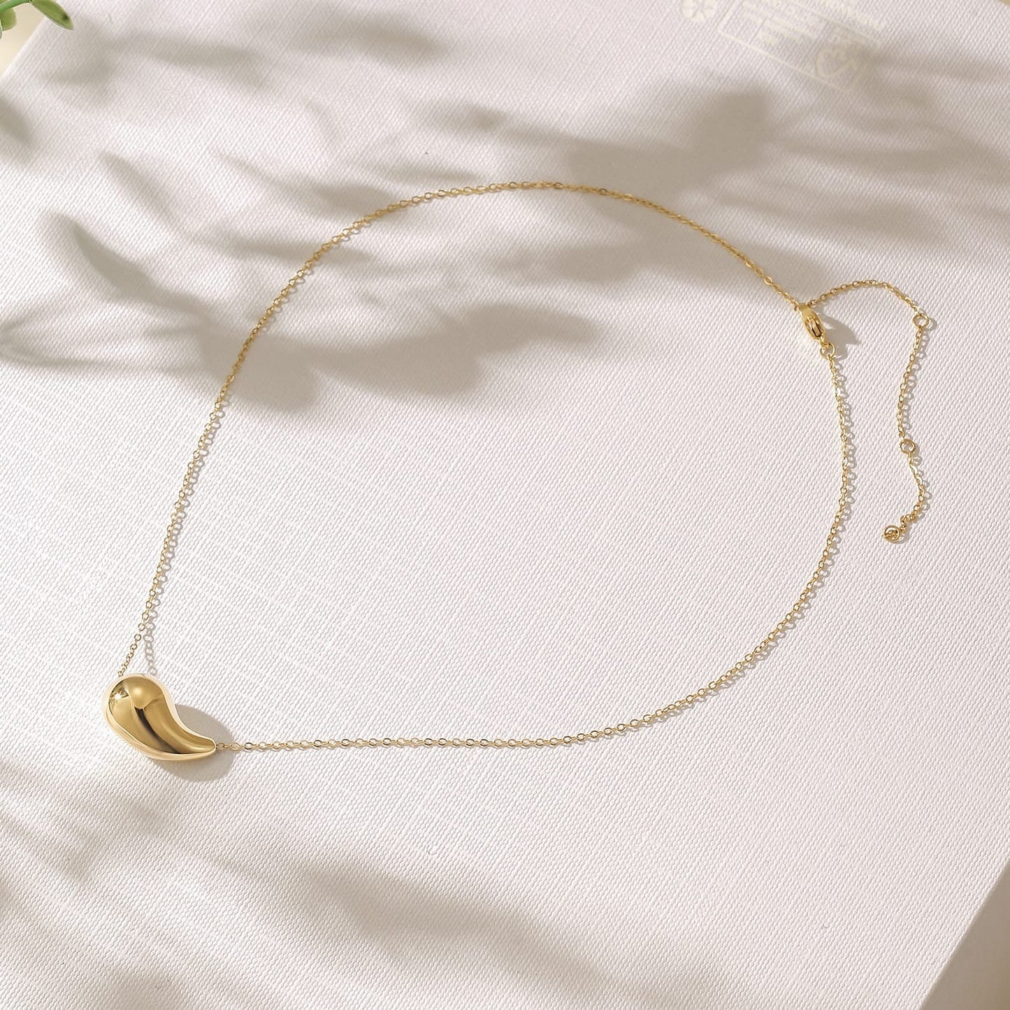 Drop Necklace